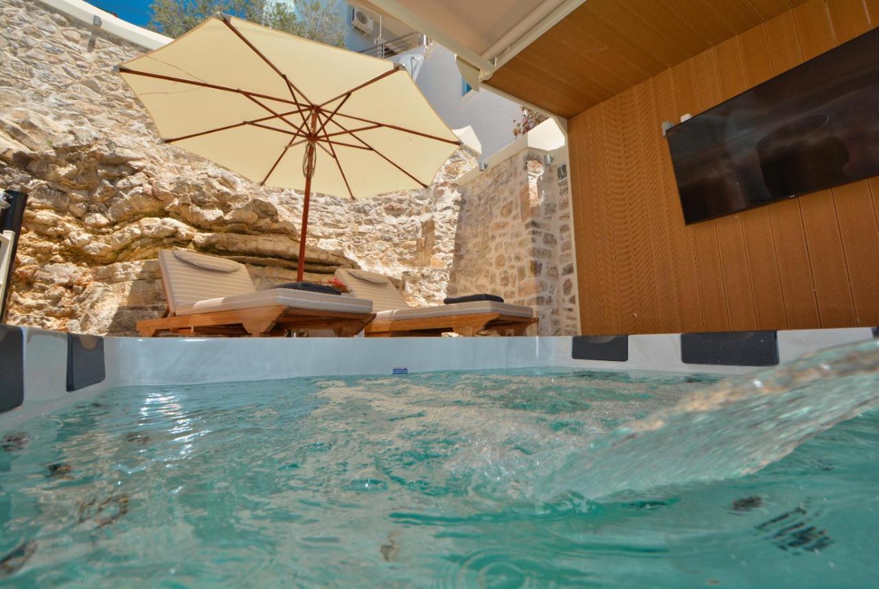 Villasonboard Ermioni Rock Villa Jacuzzi Seaside & Boat Dock Exterior photo